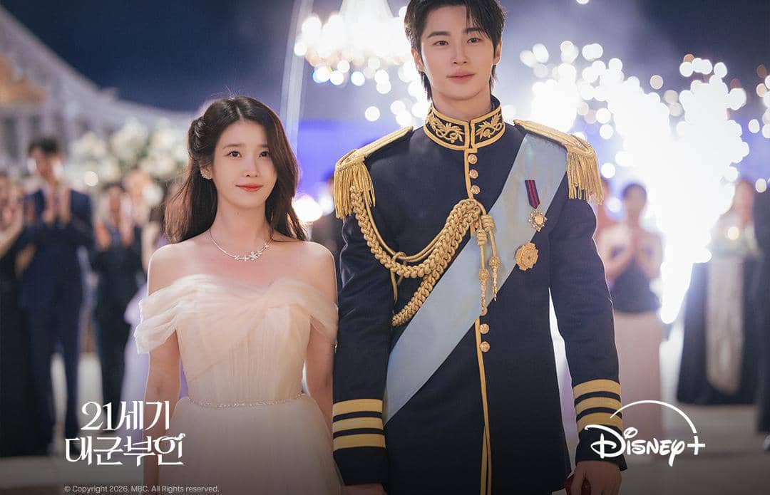 5 Transformasi Kontras Karakter IU, Tiap Peran Punya Aura Berbeda!