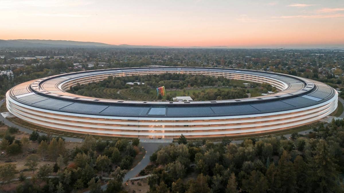 Menjelajahi Apple Park, Mahakarya Terakhir Steve Jobs