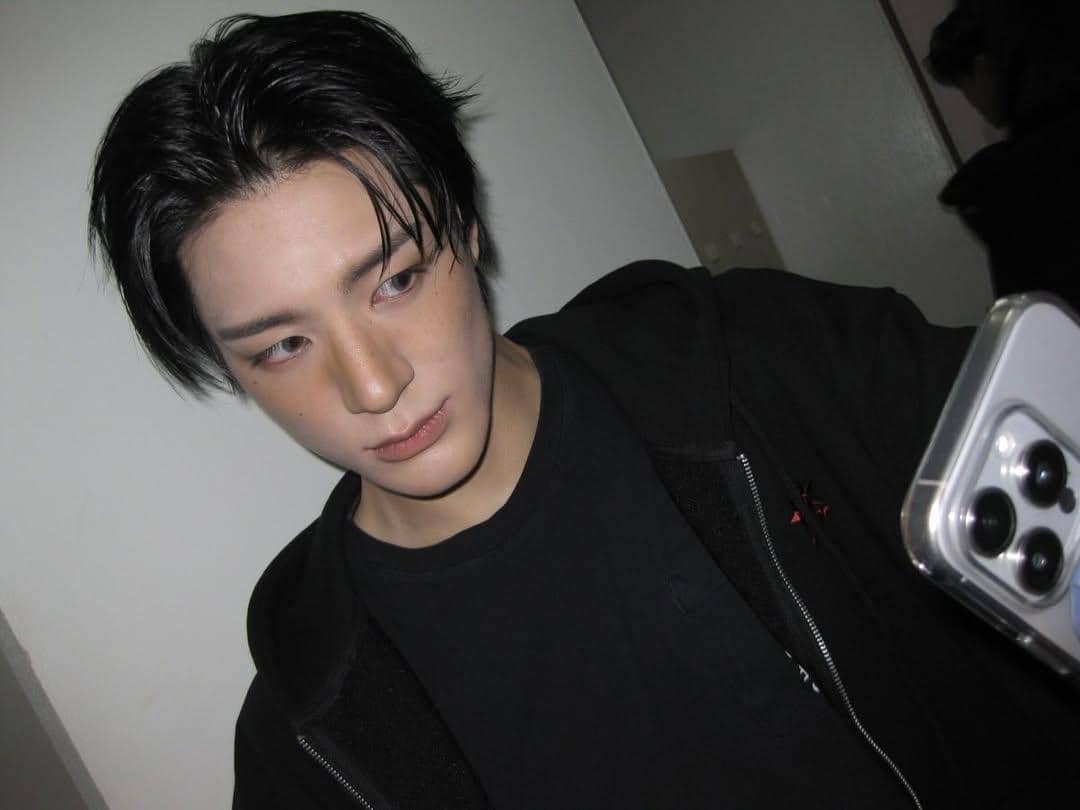 Model rambut ala Jeno NCT (instagram.com/leejen_o_423)