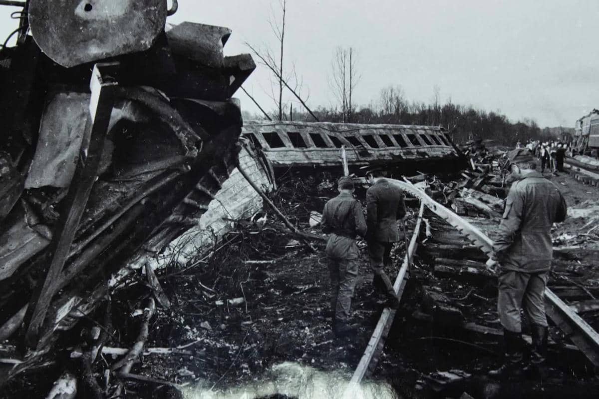 kecelakaan kereta api di dekat Ufa Rusia pada tahun 1989 