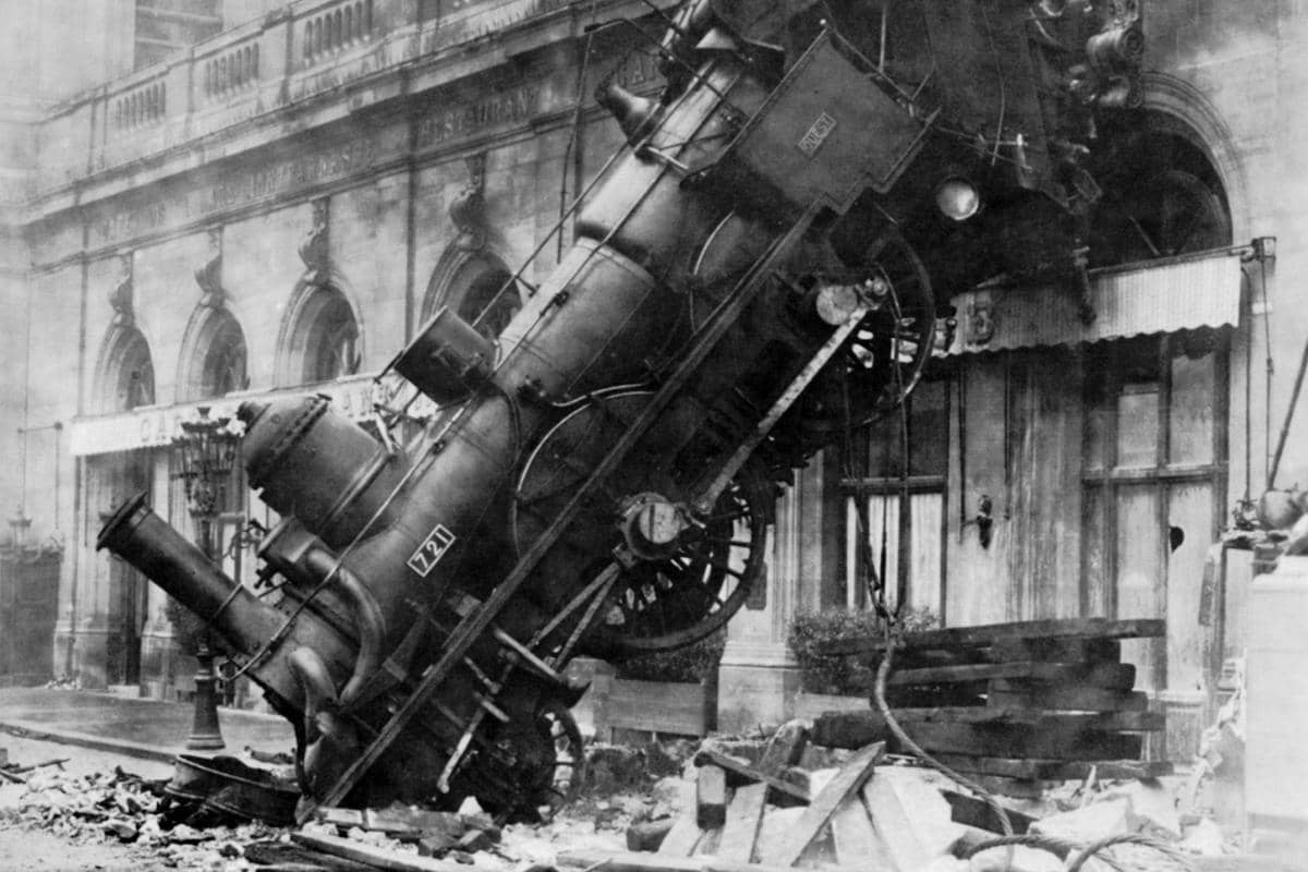 ilustrasi kecelakaan kereta api 