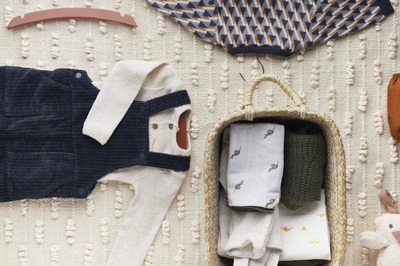 ilustrasi pakaian anak