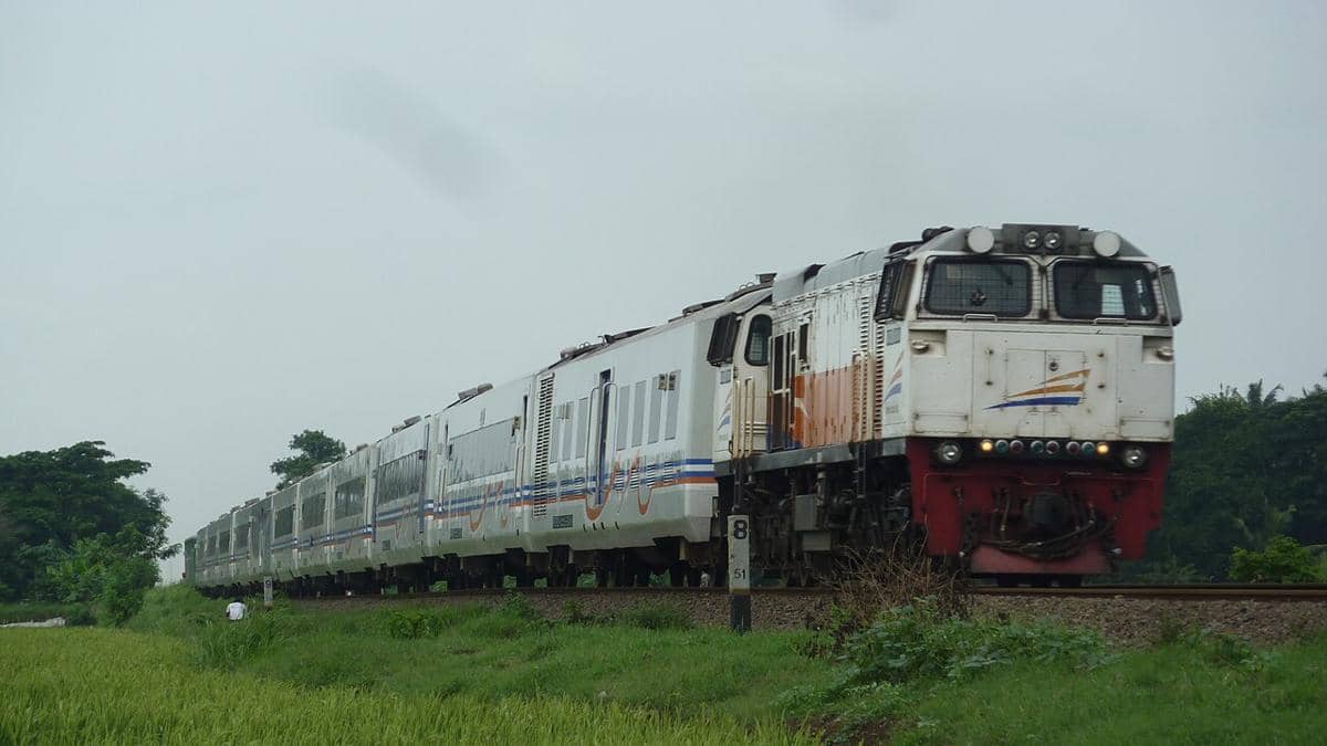 Kereta Api Argo Bromo Anggrek