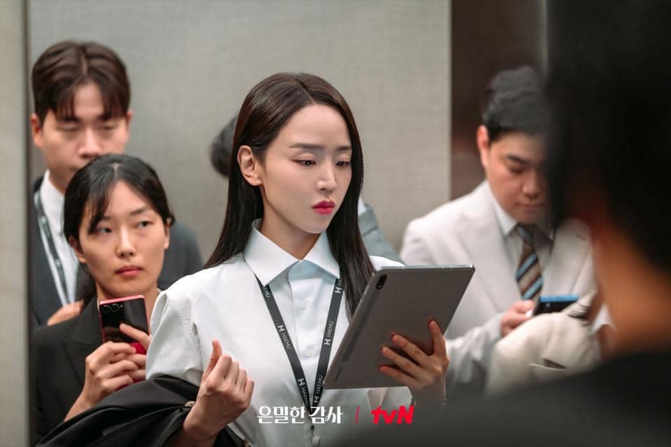  Kenapa Joo In A Selalu Jadi Topik Gosip Kantor di Filing for Love?
