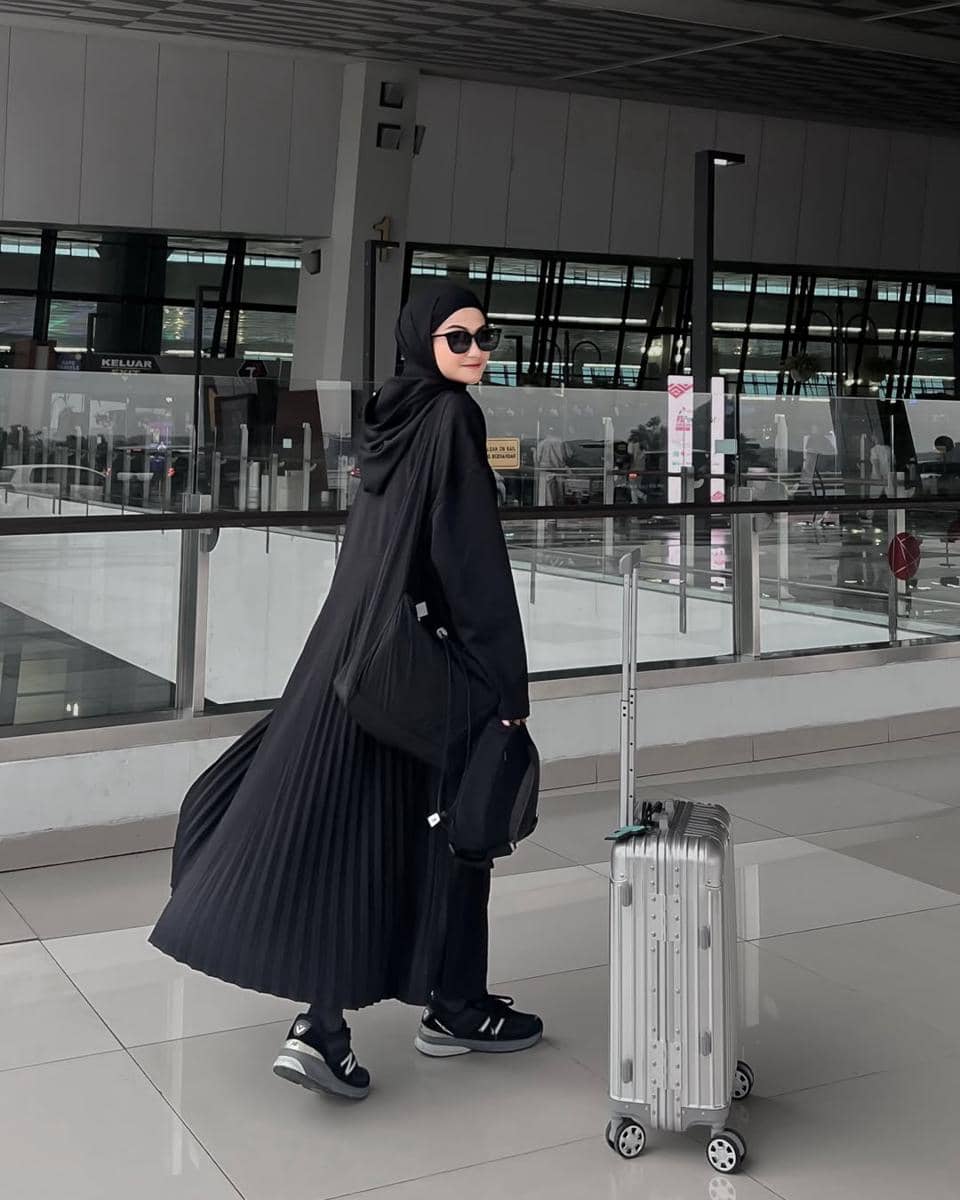 OOTD ke Bandara ala Anggita Kusuma Dewi