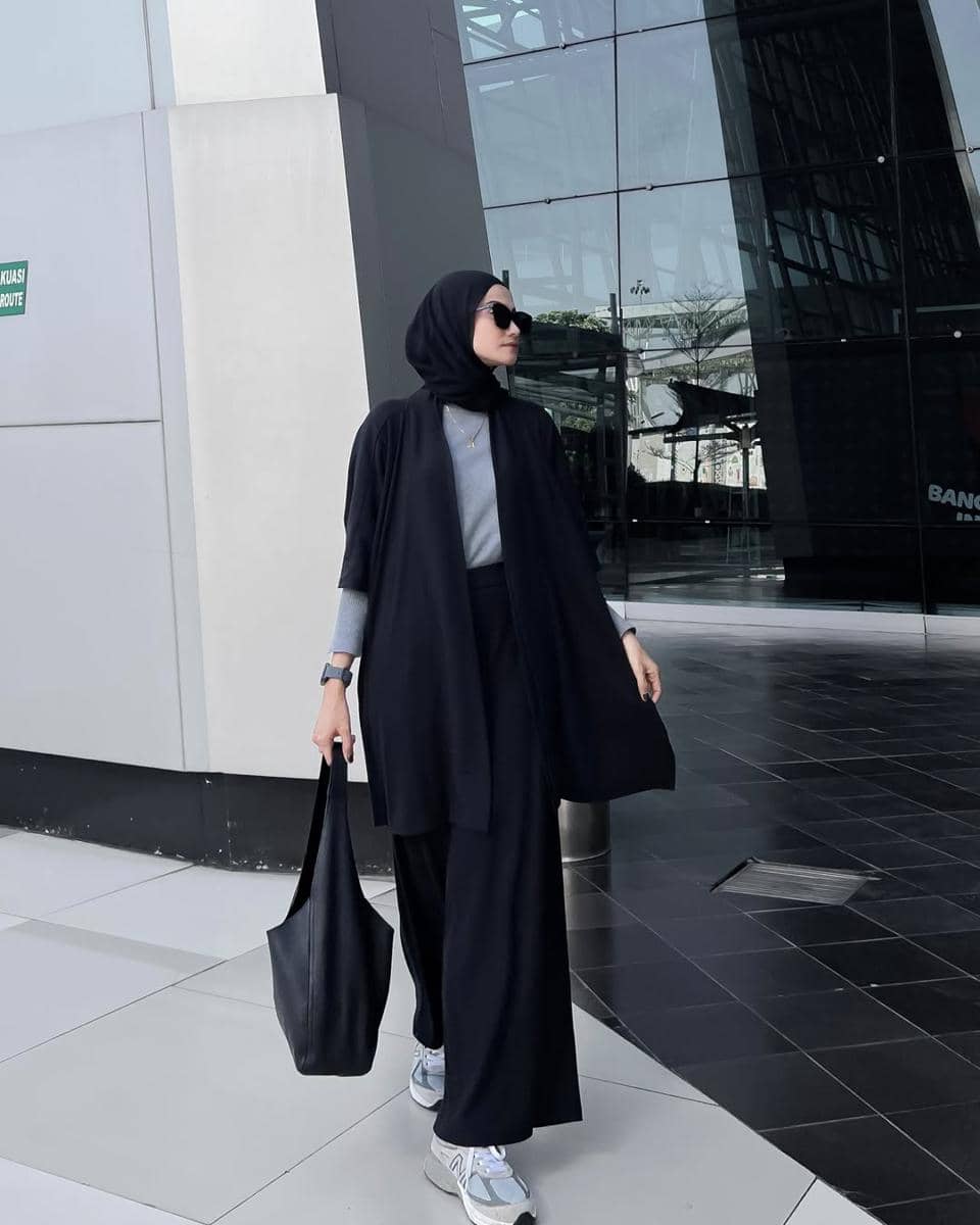 OOTD ke Bandara ala Anggita Kusuma Dewi