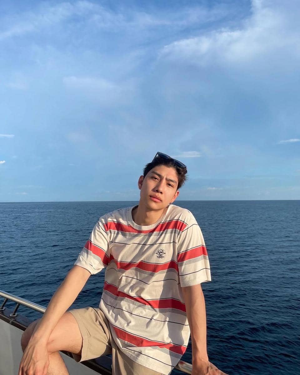 OOTD Musim Panas ala Mond Tanutchai