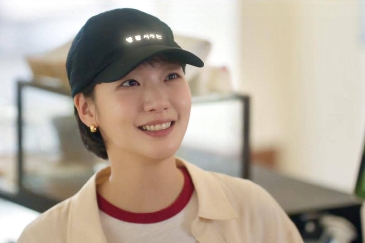 Kim Yu Mi (Kim Go Eun) dalam drakor Yumi's Cells 3 