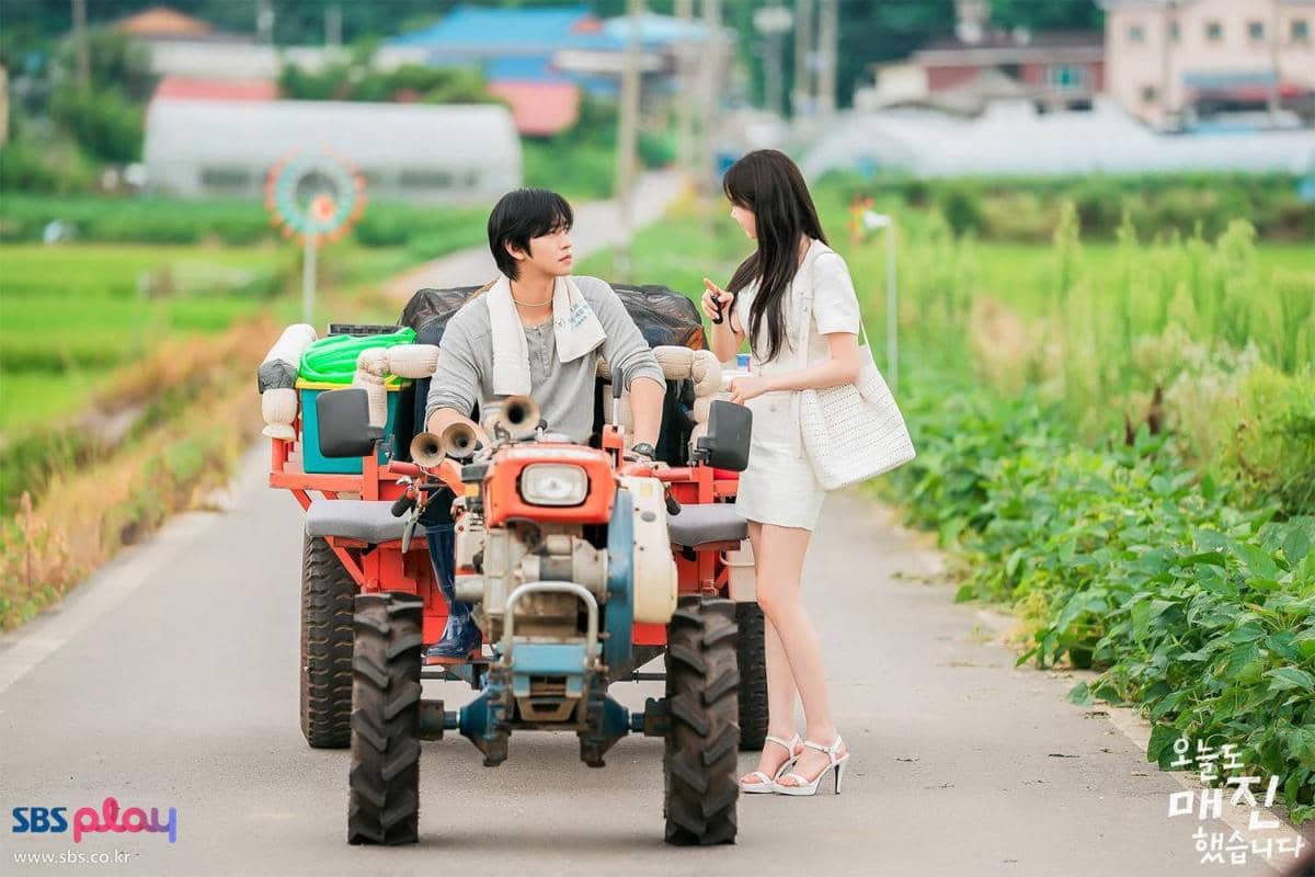 Cuplikan drama Korea Sold Out On You