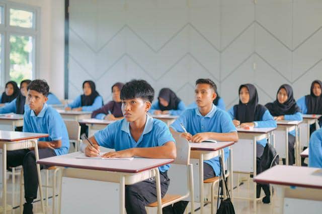 ilustrasi kurikulum belajar 