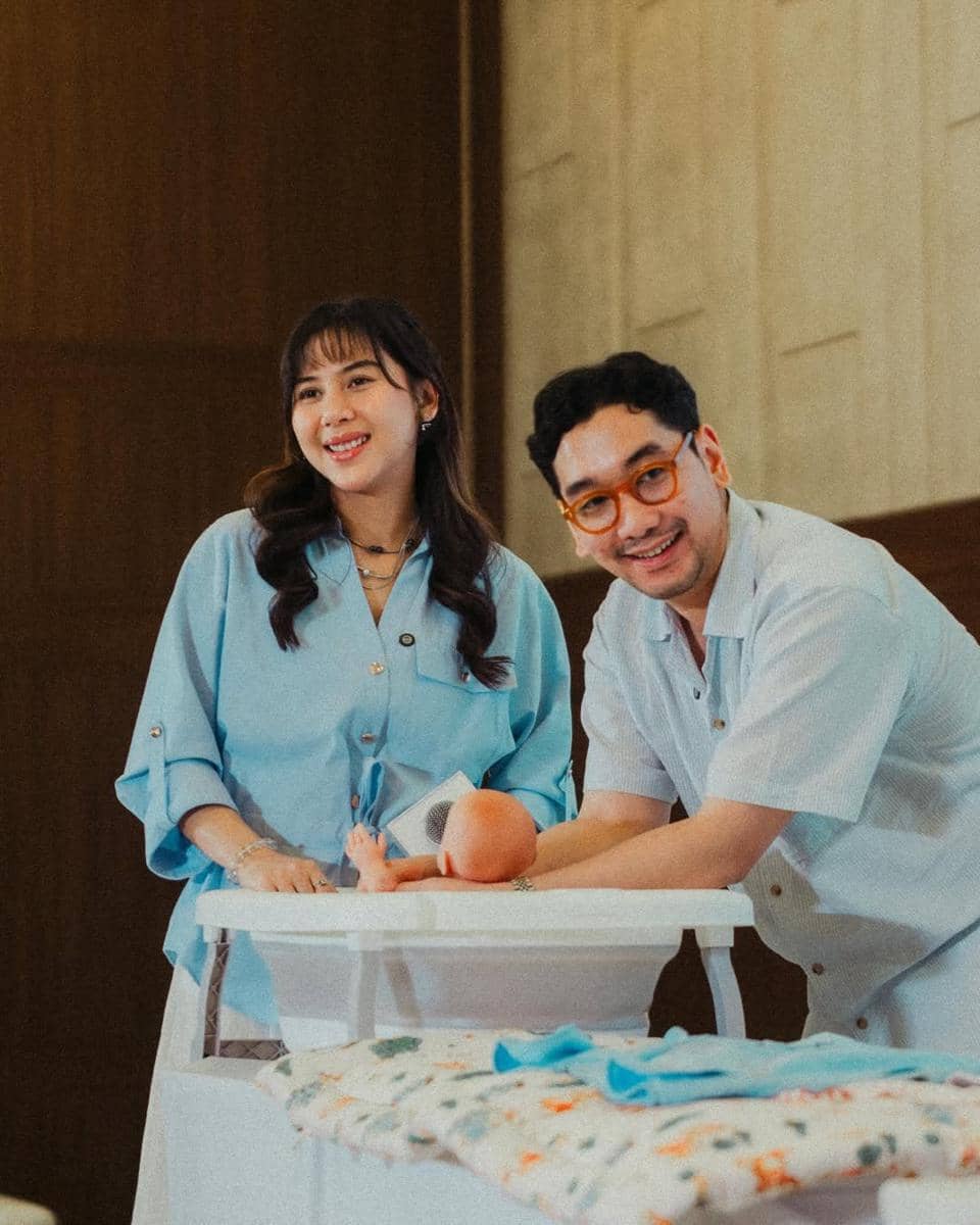 Adinda Thomas dan suami ikut kelas persiapan melahirkan