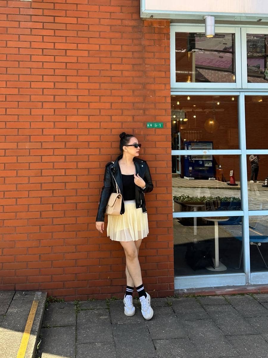 Yuanita Christiani saat berlibur di Mojiko, Jepang