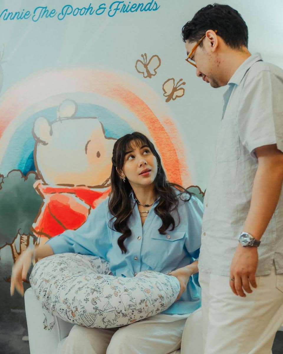 Adinda Thomas dan suami ikut kelas persiapan melahirkan