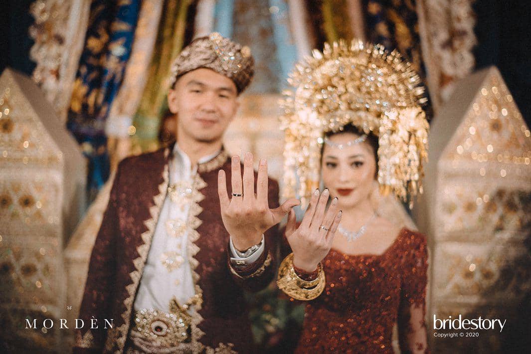 pernikahan Nikita Willy dan Indra Priawan