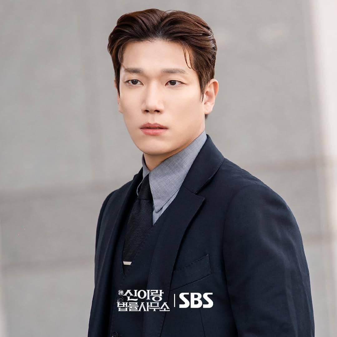 Still cut Phantom Lawyer