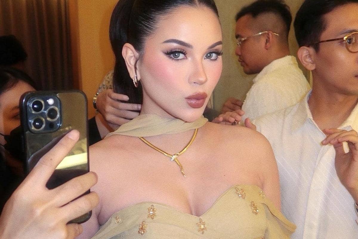 Detail Perhiasan Mewah Alyssa Daguise di Resepsi Nikah El-Syifa