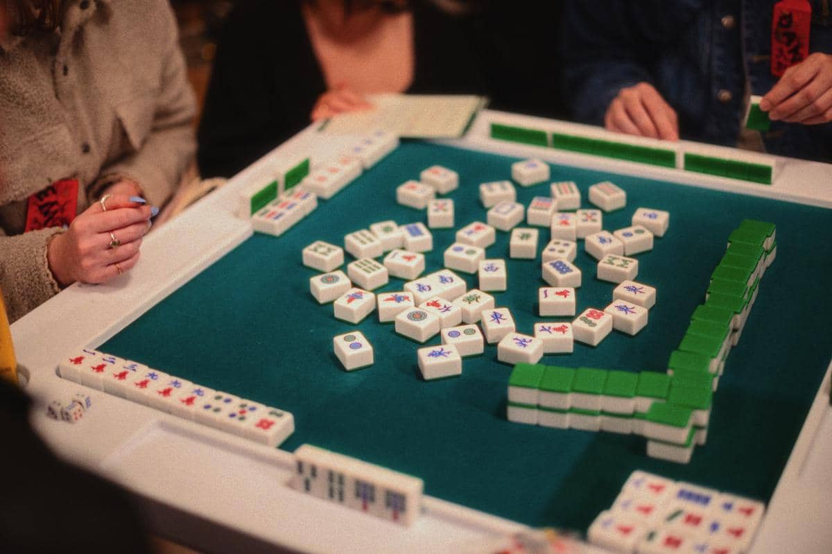 TTS hingga Mahjong, 5 Permainan yang Menyehatkan Otak Orang Dewasa