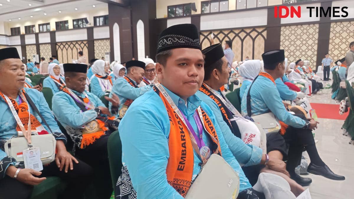Pemuda 19 Tahun Asal Pinrang Berangkat Haji Gantikan Almarhumah Ibu