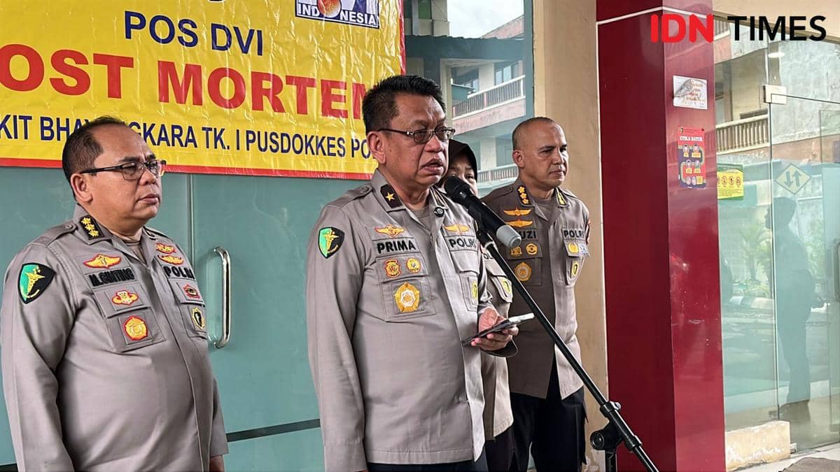 RS Polri Terima 10 Jenazah Korban Tabrakan Kereta Bekasi, Semua Perempuan