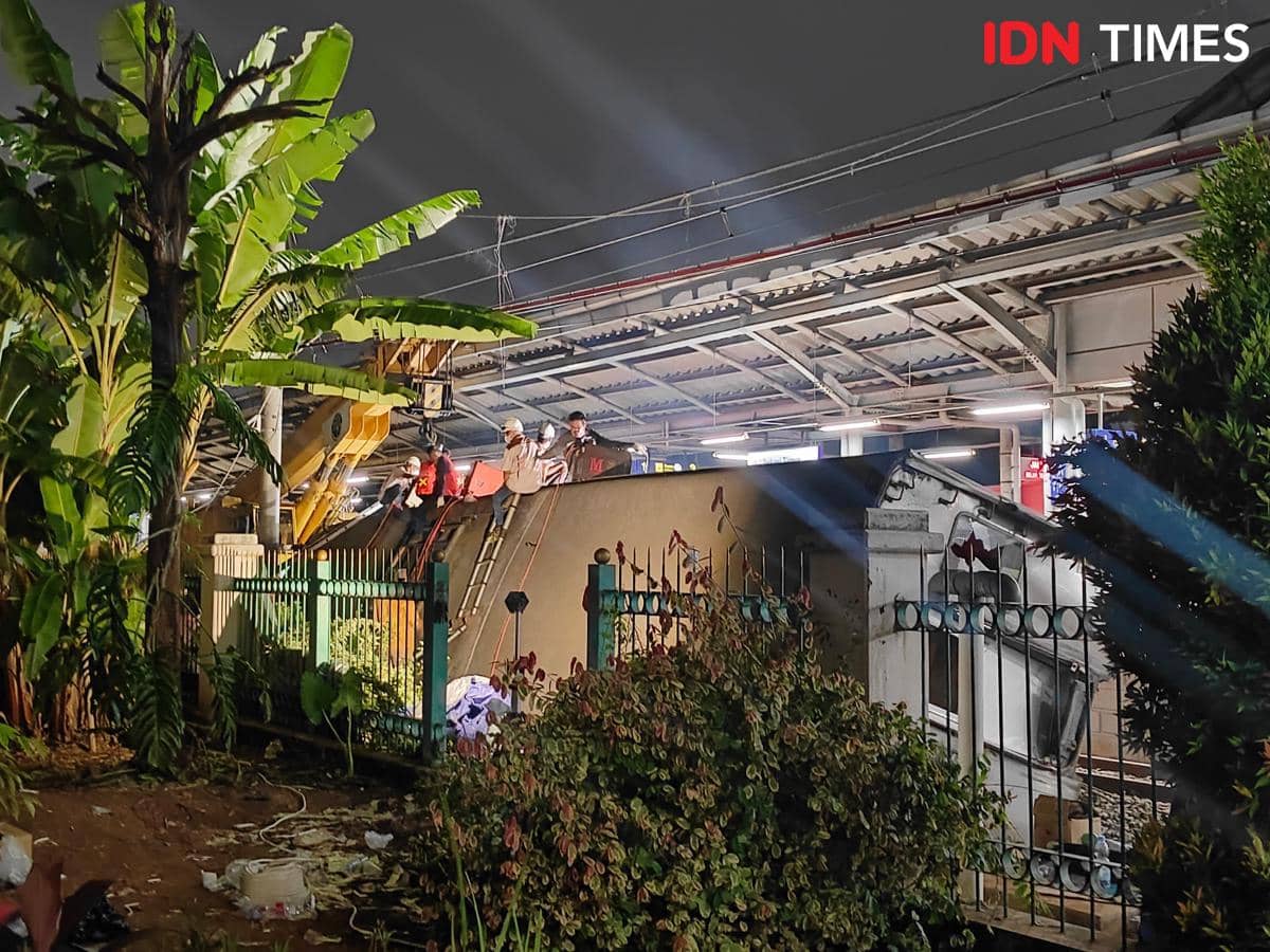 Evakuasi Gerbong di Stasiun Bekasi Berlanjut, KRL Normal Rabu Sore