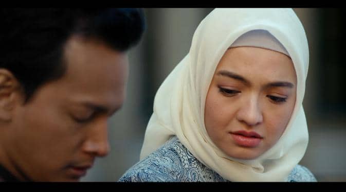 Raline Shah dalam Surga Yang Tak Dirindukan