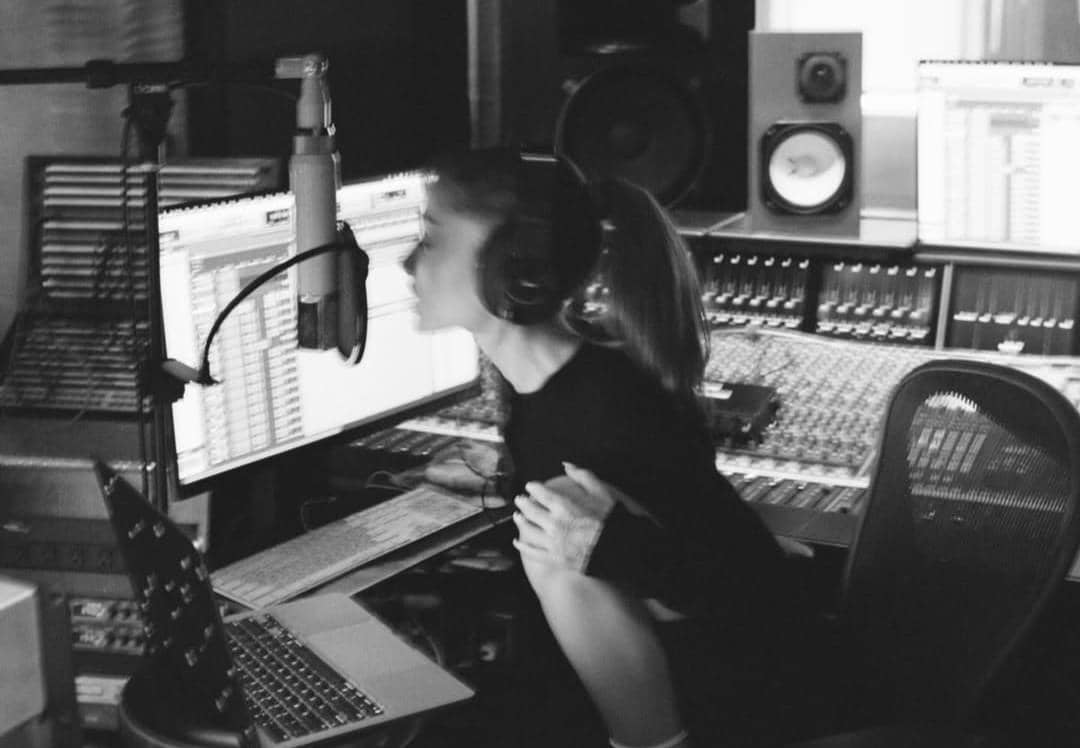 Ariana Grande di studio musik