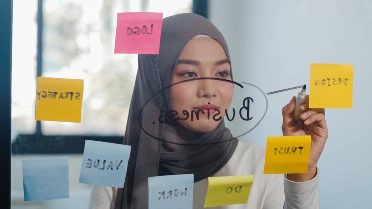 5 Cara Tetap Melangkah Meski Belum Tahu Tujuan Akhir