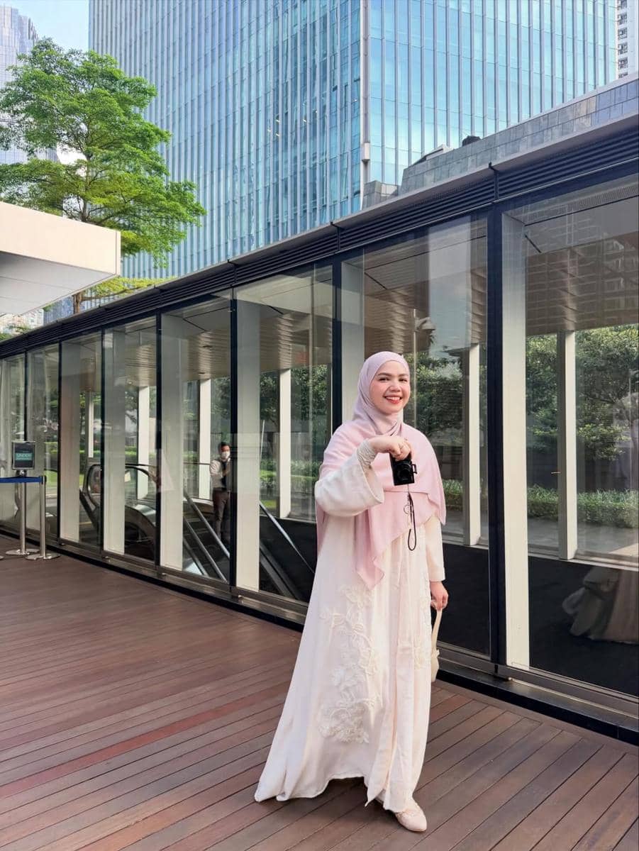 OOTD Abaya dan Khimar ala Alfi Siregar