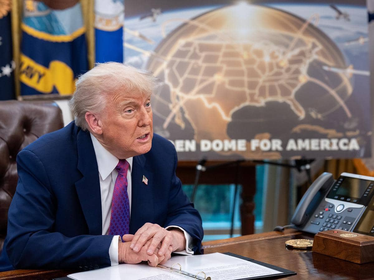 Trump Disebut Bakal Perpanjang Blokade Selat Hormuz