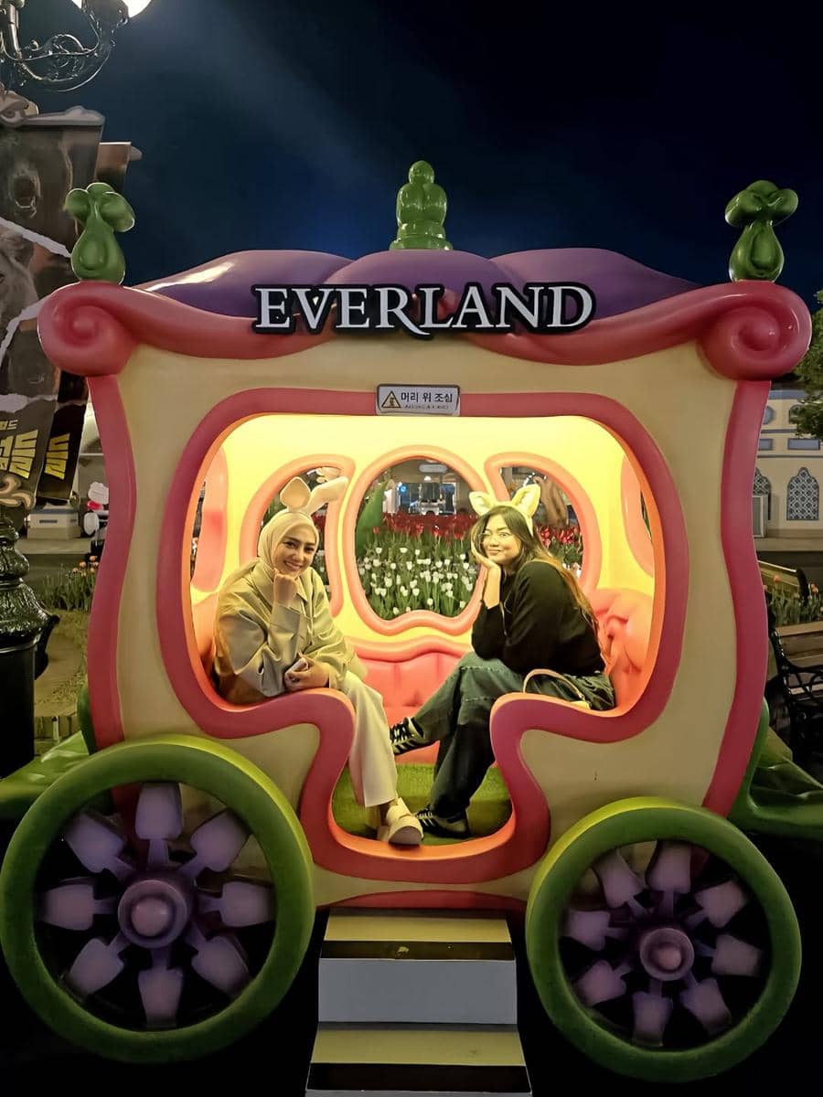 Yulita MCI5 ke Everland Korea Selatan