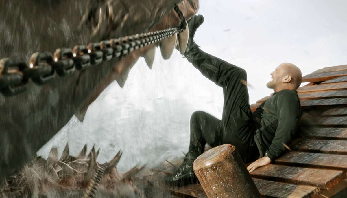 Jason Statham dalam Meg 2: The Trench