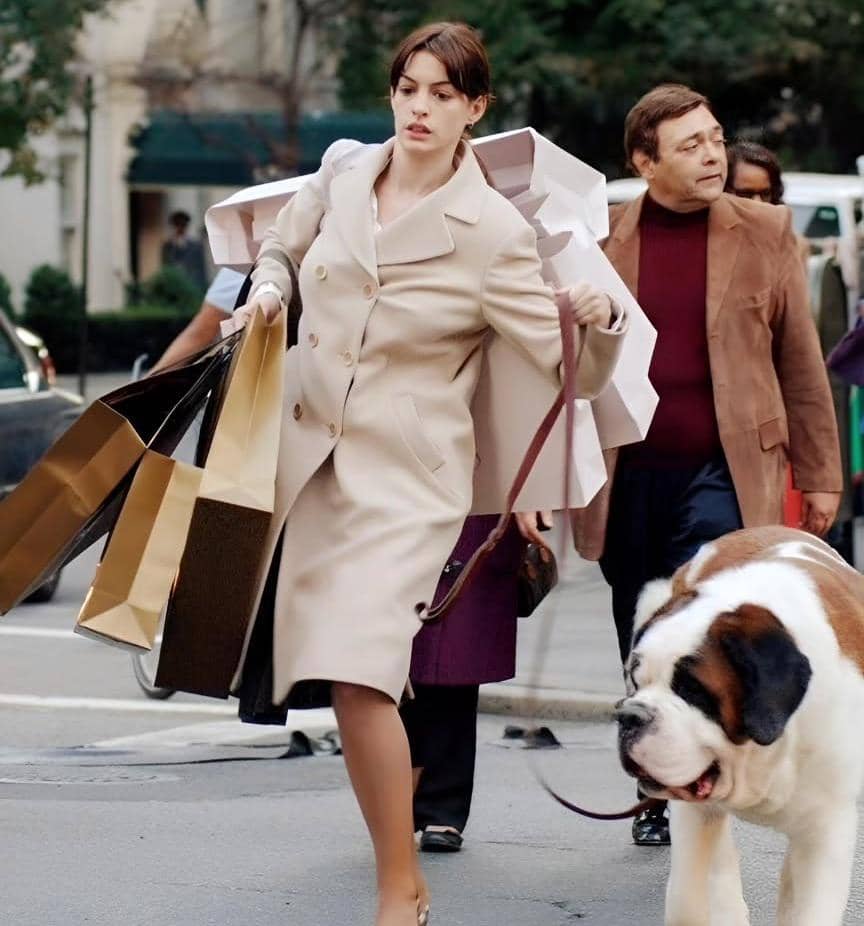 Karakter Andy dalam The Devil Wears Prada (Instagram/@tdwpmovie)