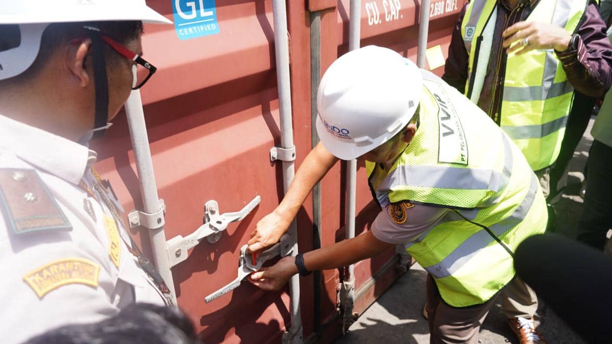 Sumsel ekspor turunan komoditas kelapa dari Pelabuhan Boom Baru Palembang (Dok. Balai Karantina)