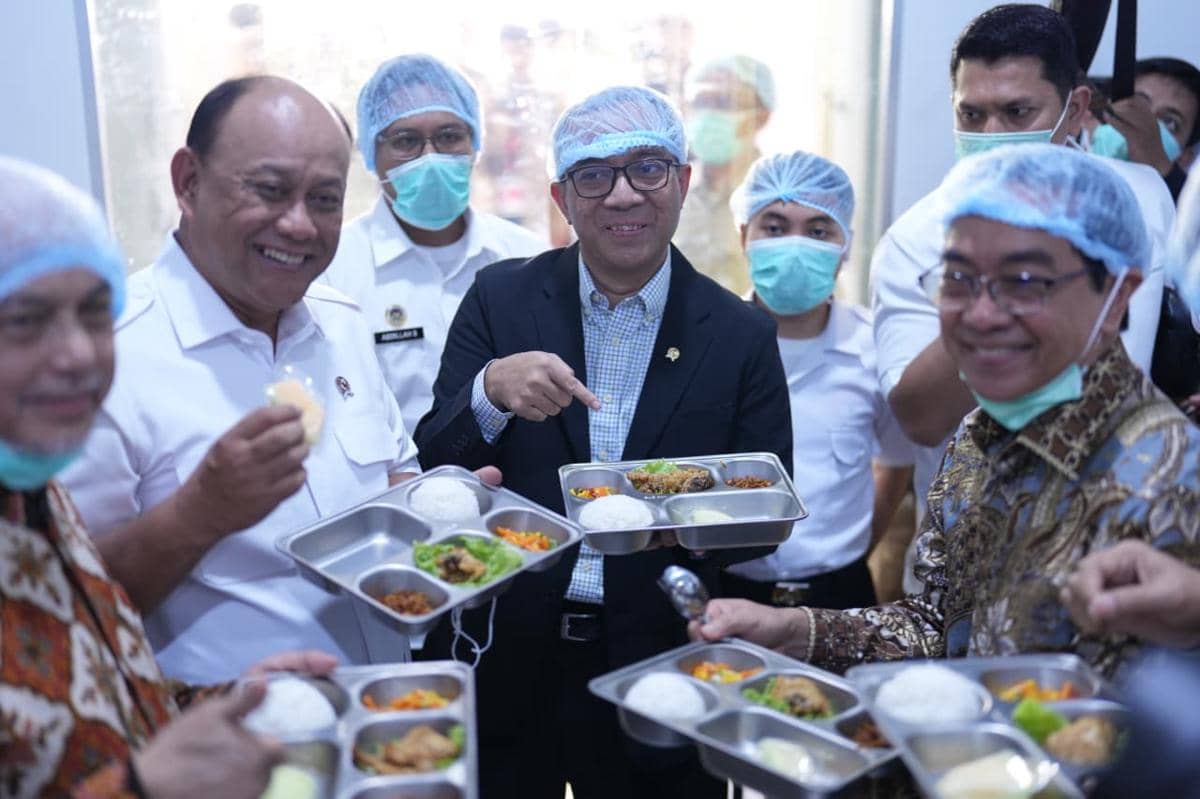 Dapur MBG Unhas Jadi Tempat Riset dan Pengembangan Gizi