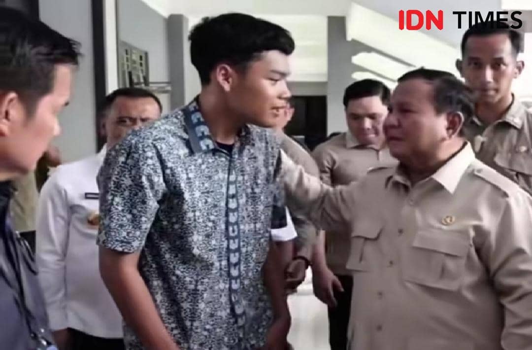 Momen Tak Terlupakan Siswa SMA 1 Cilacap, Prabowo: Banggakan Sekolah