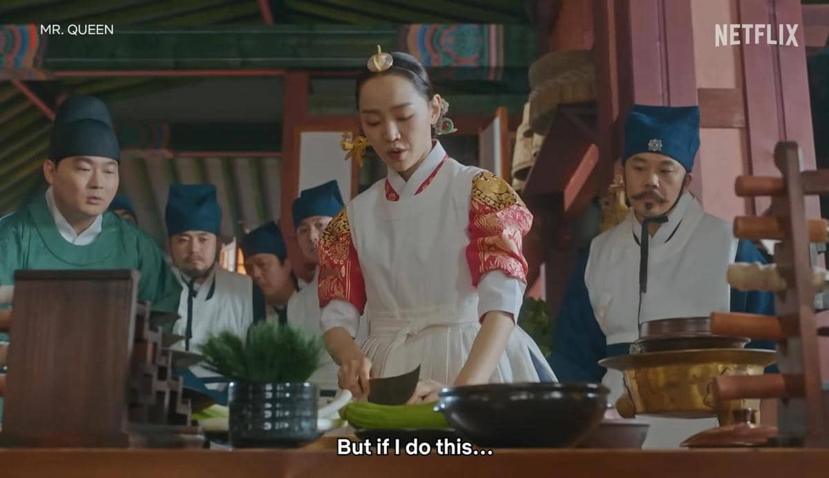 cuplikan drama Mr. Queen 