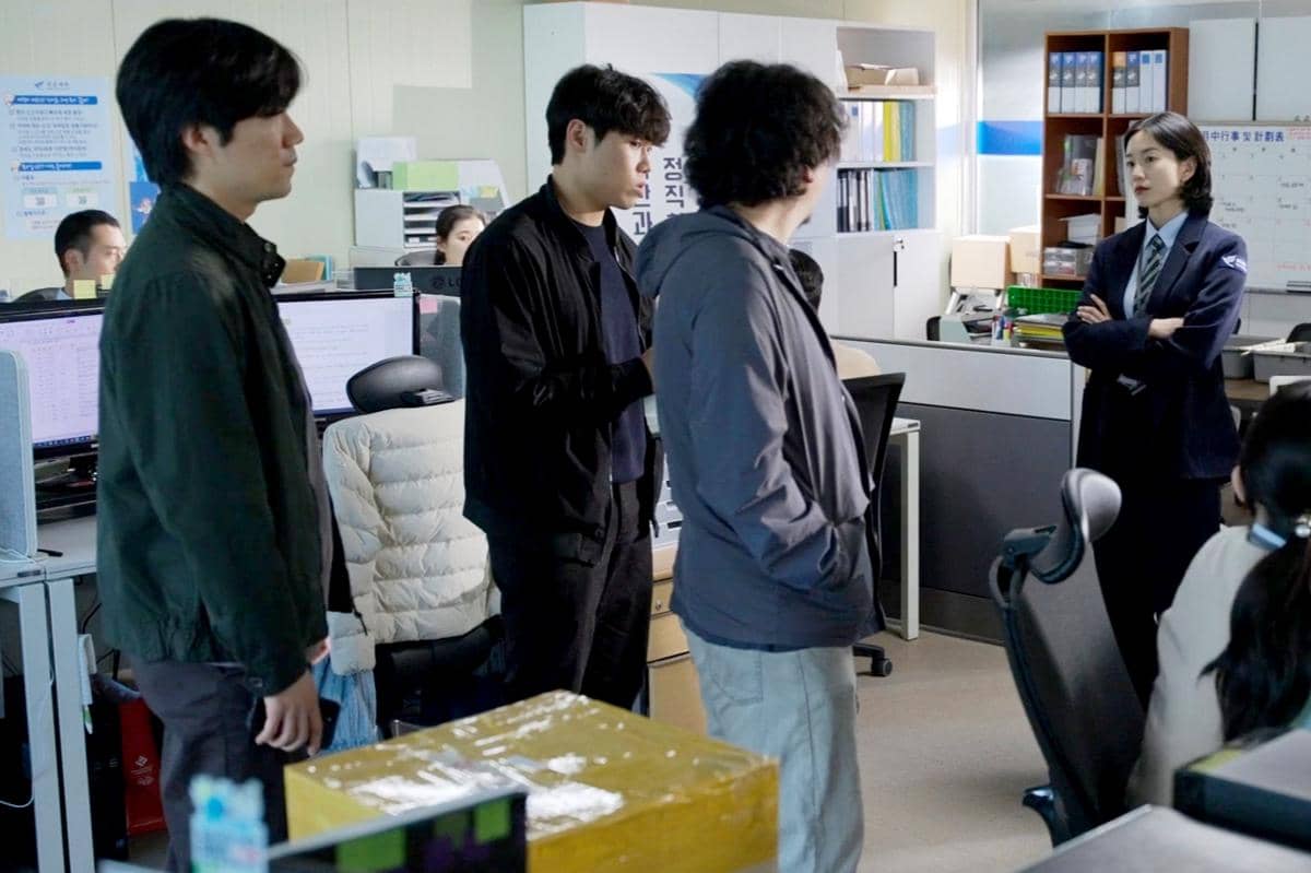 Cuplikan drama Gold Land (dok. Disney+/ Gold Land)