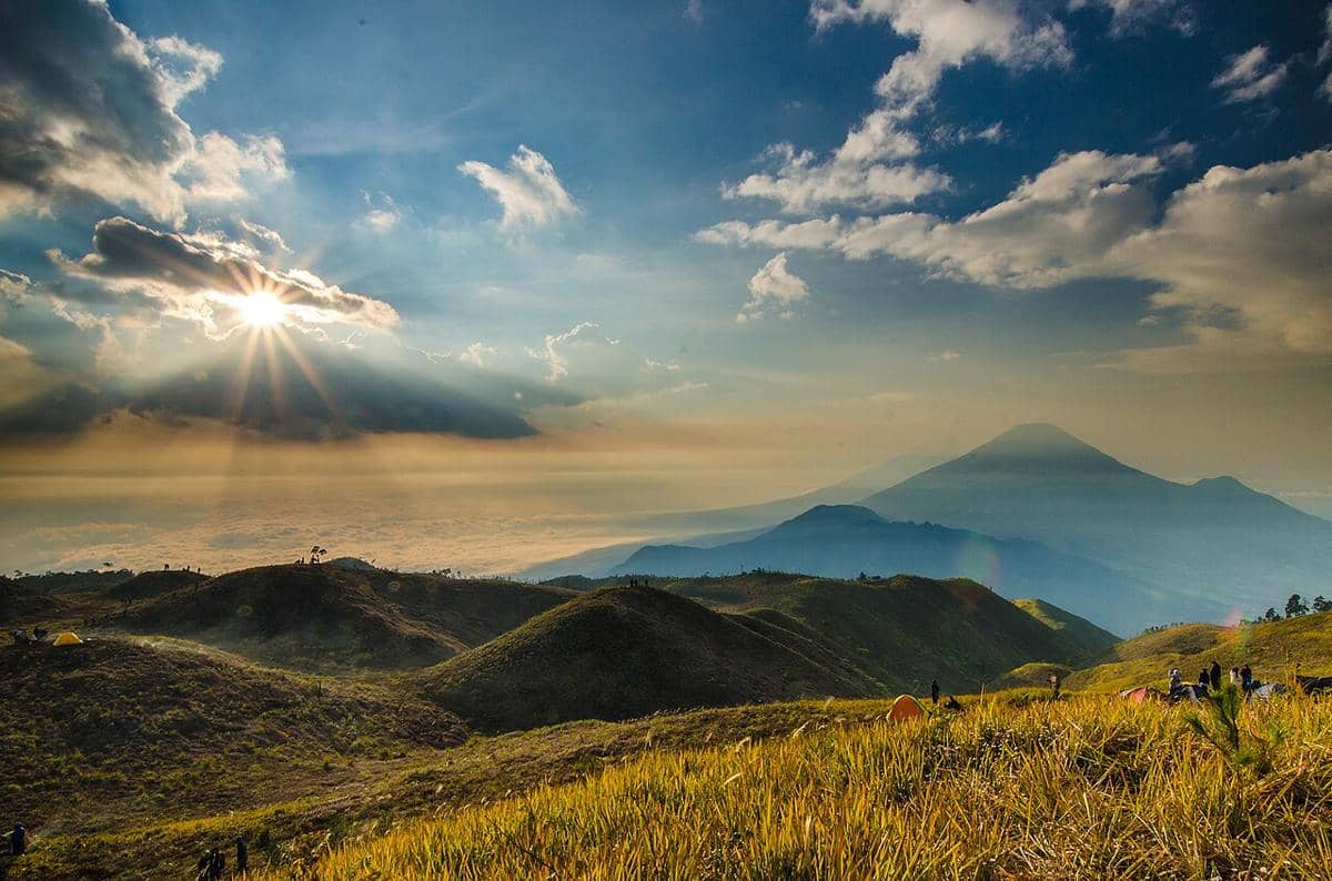 5 Fakta Menarik Gunung Prau, Bukan Sekadar Tempat Mendaki