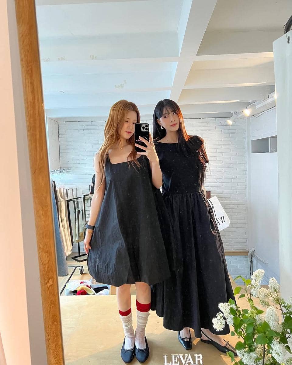 ide OOTD girly ala Chorong Apink