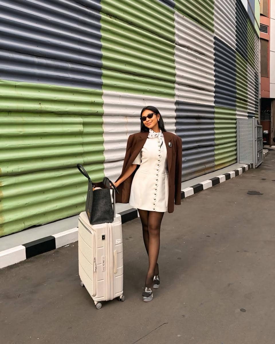gaya elegan minimalis Agnes Rahajeng