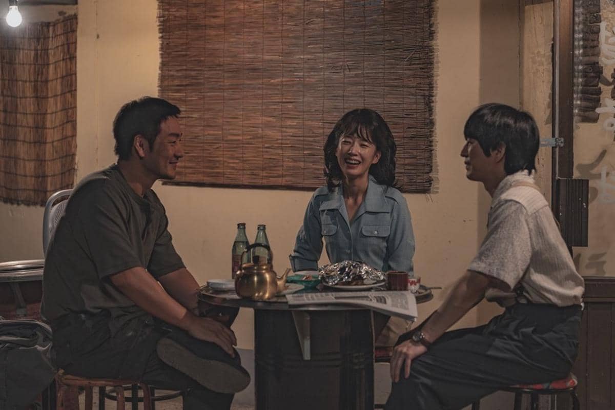 Still cuts The Scarecrow