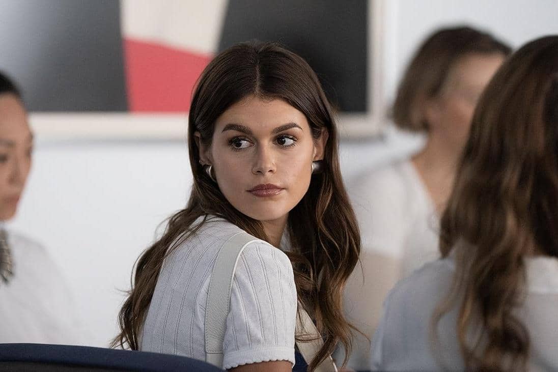 5 Buku Favorit Kaia Gerber yang Wajib Masuk Daftar Bacaanmu