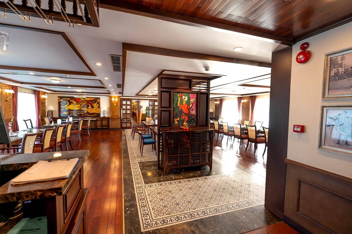 Ilustrasi hotel dengan interior tradisional