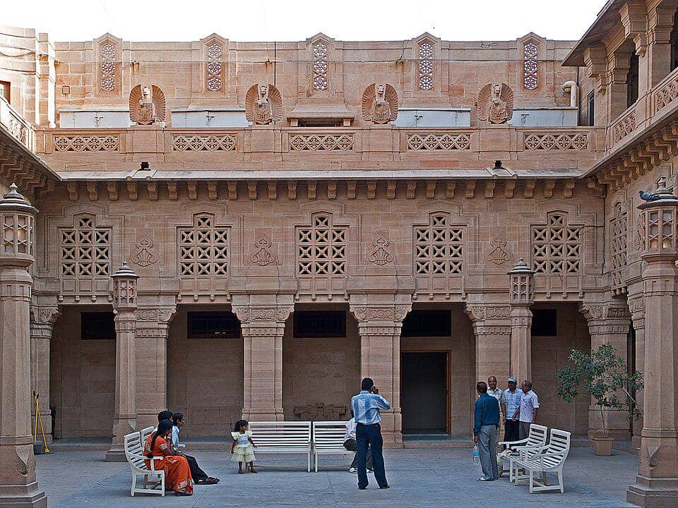 Istana Umaid Bhawan di India