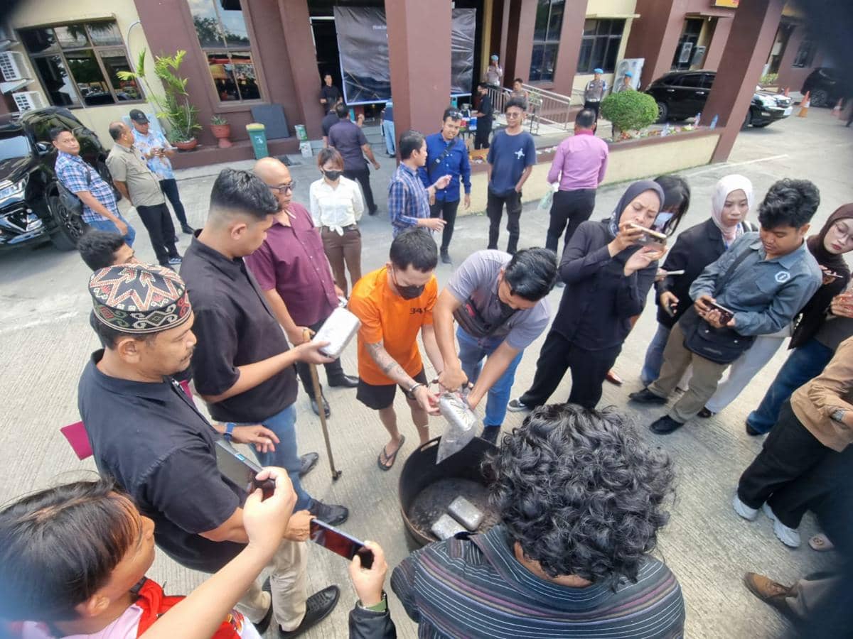 Pemusnahan barang bukti narkoba di Samarinda. 