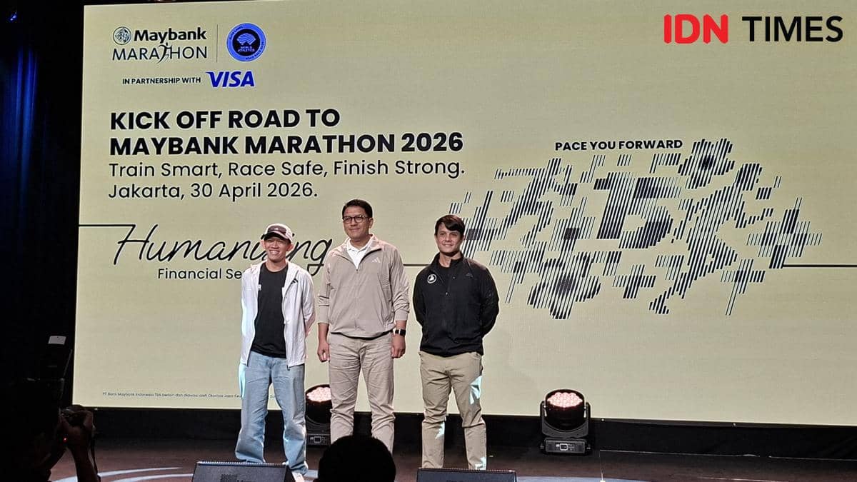 AR Jakarta Running Coach, Coaches Aditya Madya Pamungkas, Project Director Maybank Marathon Bambang Irawan, dan AR Jakarta Sports Science an