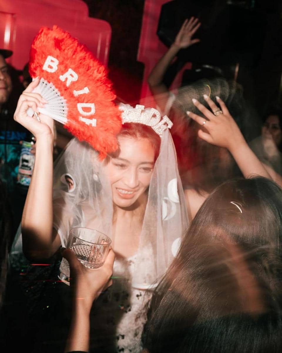 Gaya Bridal Shower Fitrie Rachmadhina (instagram.com/fitrierachmadhina)