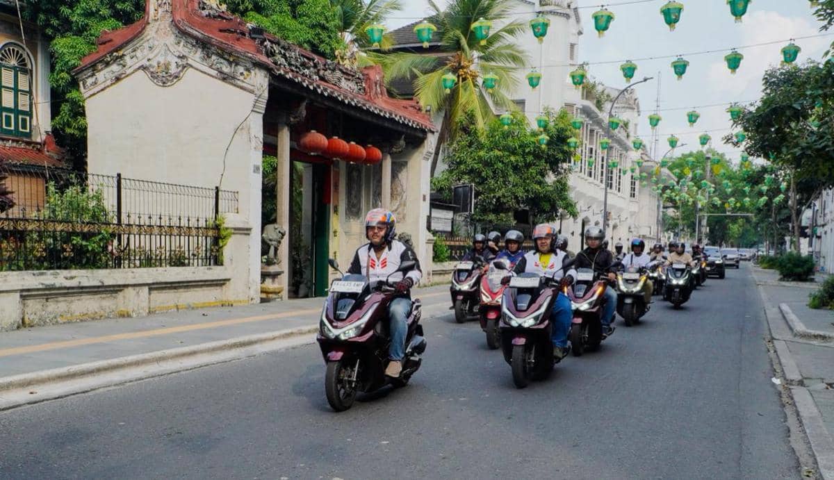 Serunya Ngaspal Bareng Bapack Telusuri Sudut Kota Medan