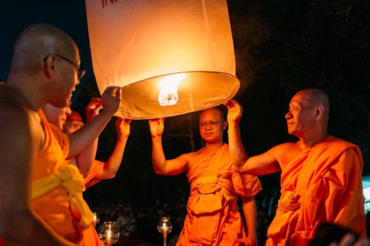 KAI Wisata Rilis Paket Spesial Festival Waisak Borobudur 2026