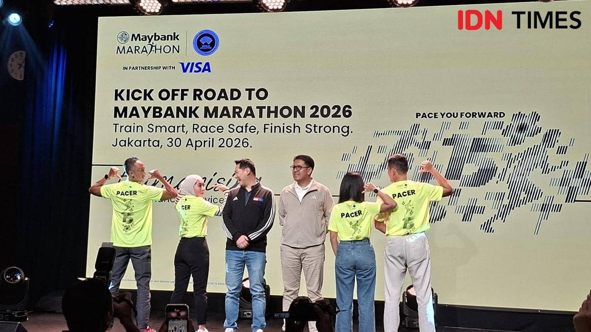 AR Jakarta Running Coach, Coaches Aditya Madya Pamungkas, Project Director Maybank Marathon Bambang Irawan, dan AR Jakarta Sports Science an